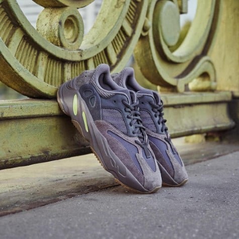Yeezy 700 Mauve All You Need, photo 5
