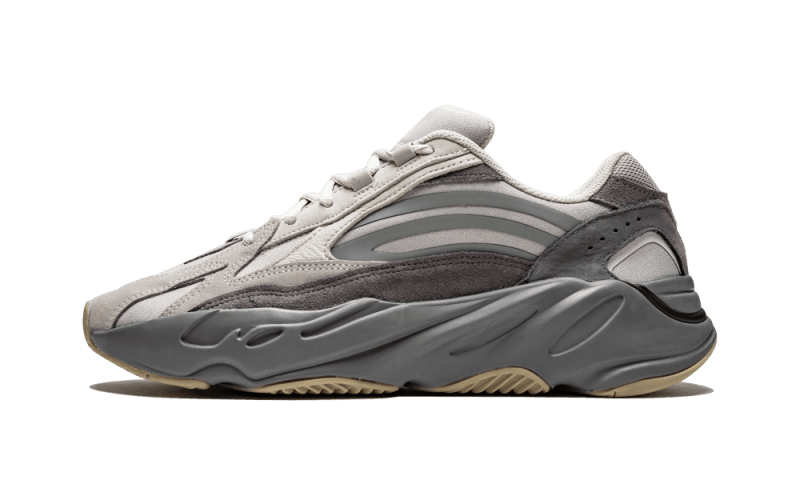 Yeezy 700 V2 Tephra All You Need, photo 1
