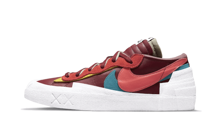 Blazer Low Sacai Kaws Team Red All You Need, photo 1