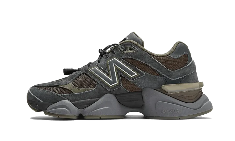 9060 Blacktop Dark Moss