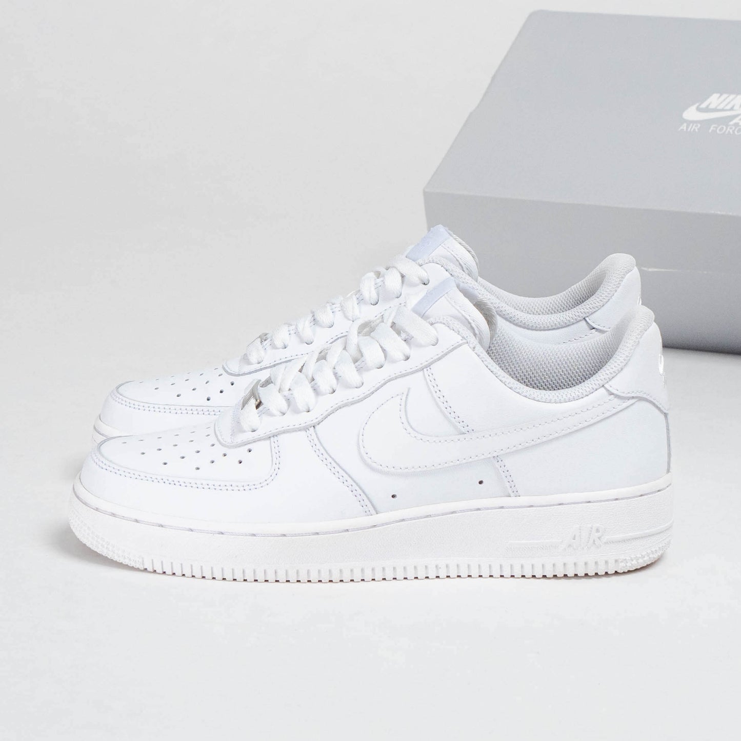 Air Force 1 Low '07 Triple White All You Need, photo 5