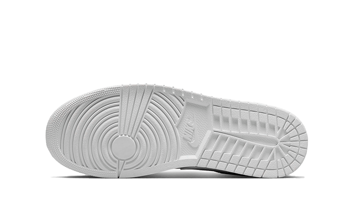Air Jordan 1 Low Triple White (2022) All You Need, photo 3