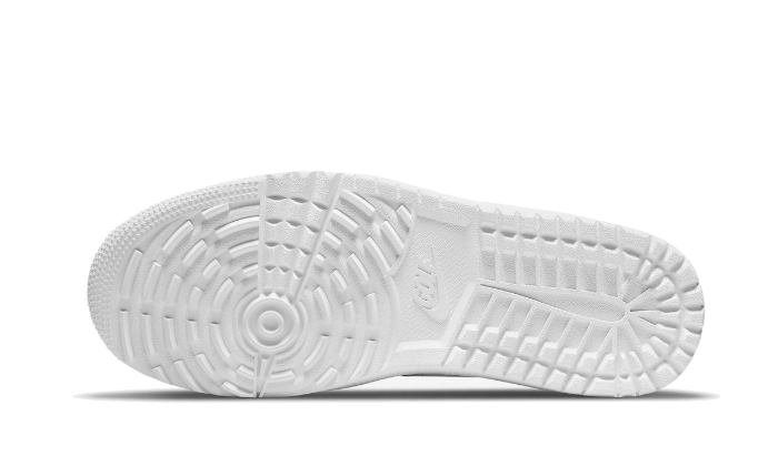 Air Jordan 1 Retro Low Golf Triple White All You Need, photo 3
