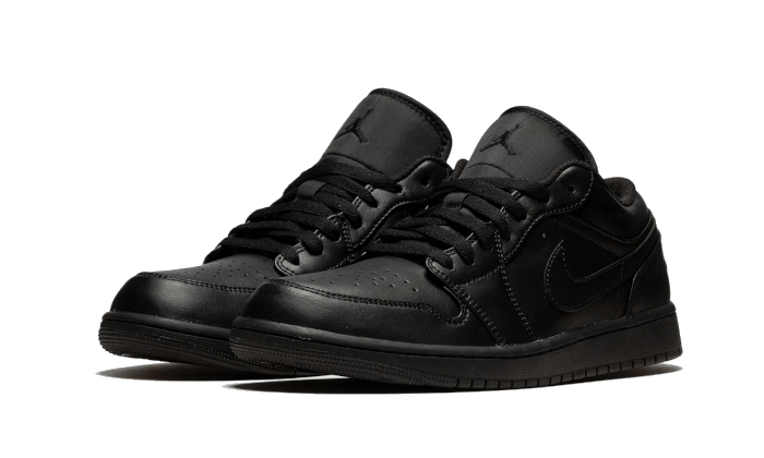 Air Jordan 1 Low Triple Black (2022) All You Need, photo 2