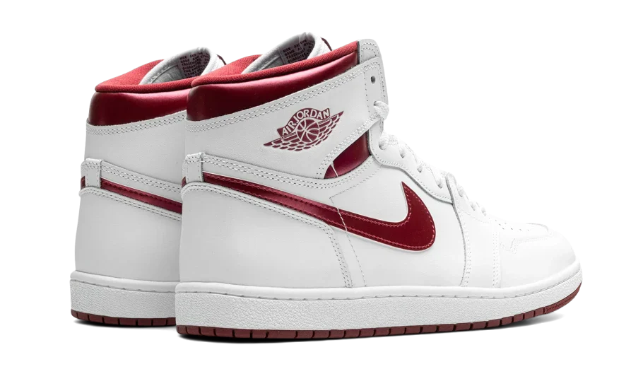 Air Jordan 1 High '85 Metallic Burgundy All You Need, photo 3