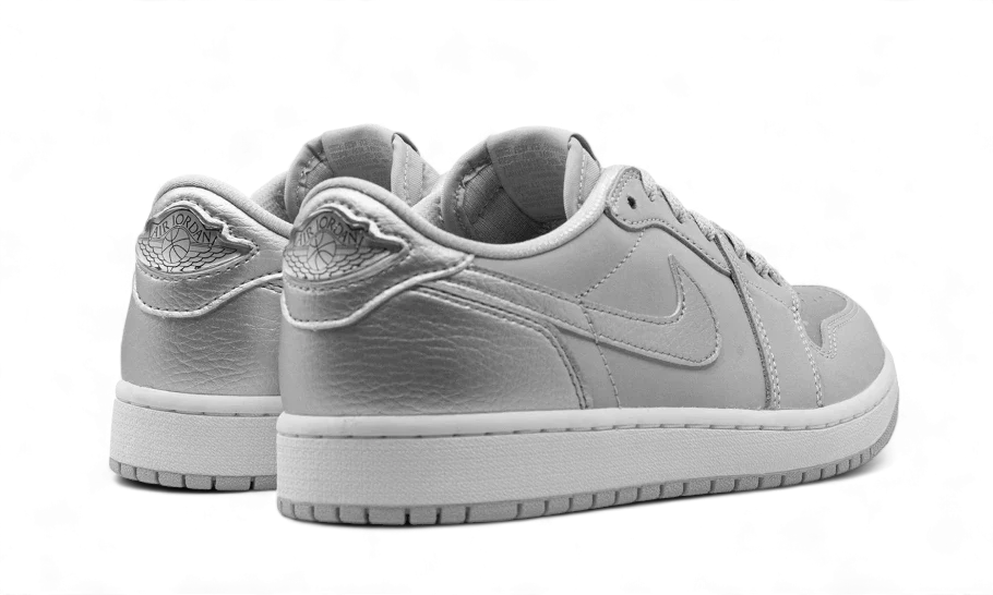 Air Jordan 1 Low OG Metallic Silver All You Need, photo 3