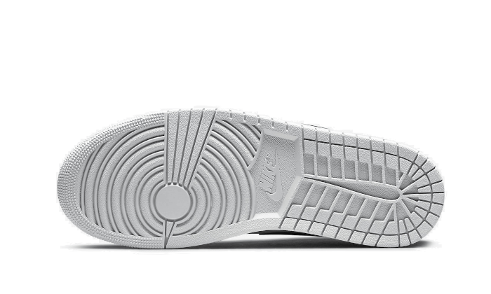 Air Jordan 1 Low Shadow Toe All You Need, photo 3