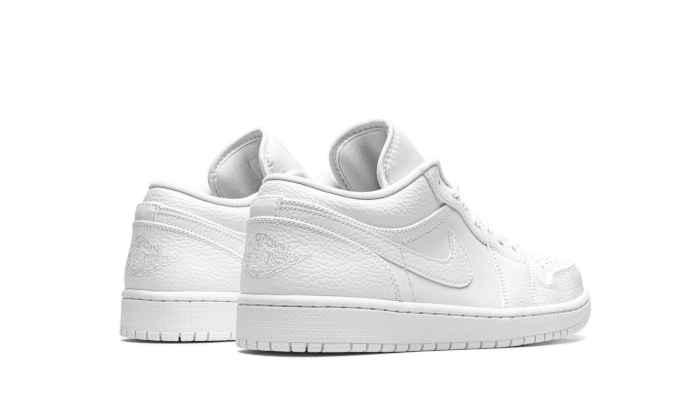 Air Jordan 1 Low Triple White All You Need, photo 3