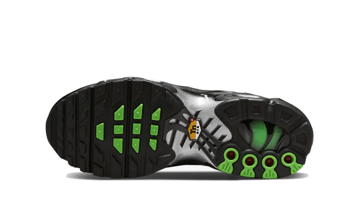 Air Max Plus Black Silver Green Strike All You Need, photo 3