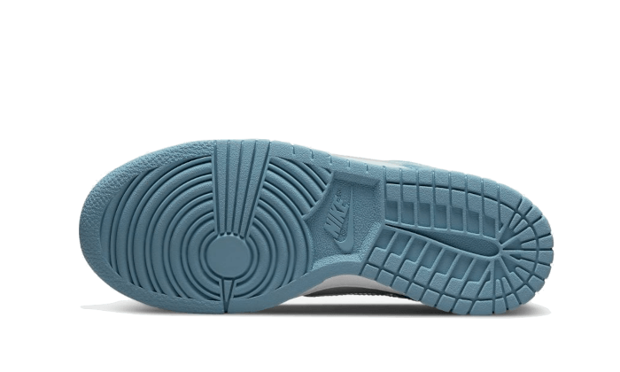 Dunk Low Clear Swoosh All You Need, photo 3