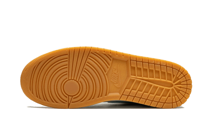 Air Jordan 1 Low SE Barcelona Print All You Need, photo 4