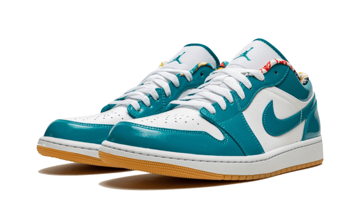 Air Jordan 1 Low SE Barcelona Print All You Need, photo 2