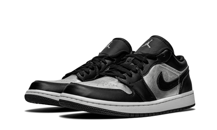 Air Jordan 1 Low SE Black Metallic Silver All You Need, photo 2