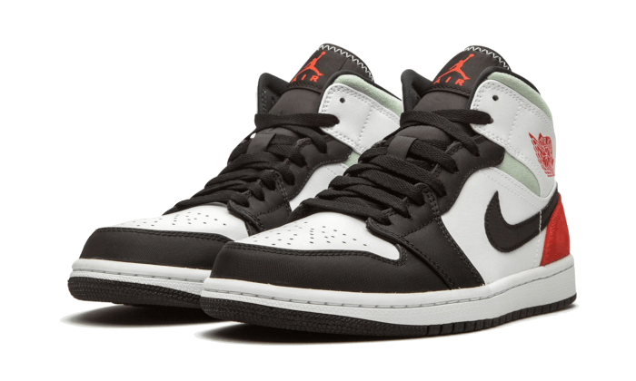 Air Jordan 1 Mid SE Union Black Toe All You Need, photo 2