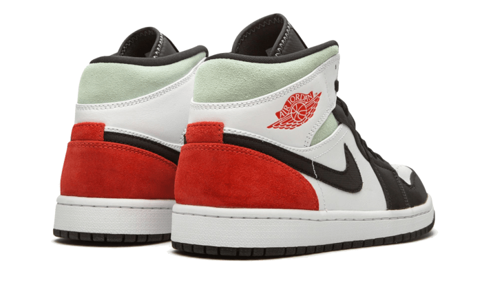 Air Jordan 1 Mid SE Union Black Toe All You Need, photo 3