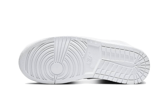 Air Jordan 1 Mid Triple White Patent Swoosh All You Need, photo 3
