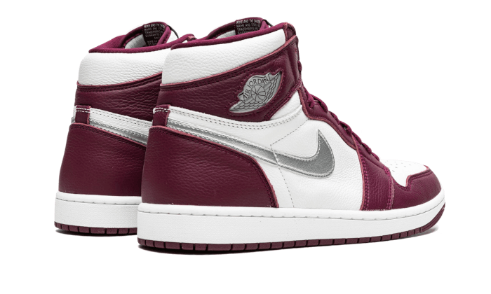 Air Jordan 1 Retro High OG Bordeaux All You Need, photo 3