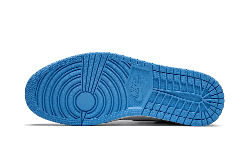 Air Jordan 1 Retro High University Blue All You Need, photo 4