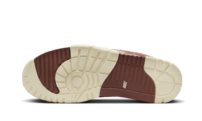 Air Trainer 1 Valentine's Day All You Need, photo 3
