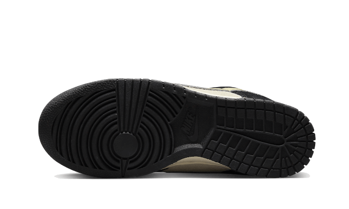 Dunk Low LX Black Team Gold All You Need, photo 3