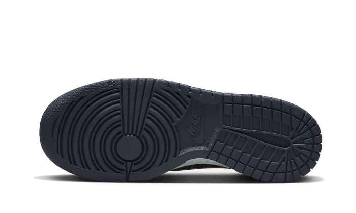 Dunk Low SE Copper Swoosh All You Need, photo 3