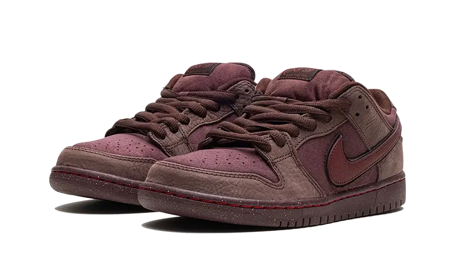 SB Dunk Low City Of Love Burgundy Crush All You Need, photo 2