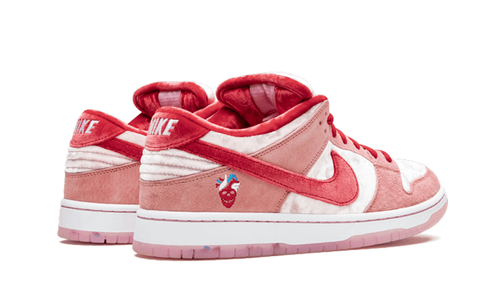 SB Dunk Low StrangeLove All You Need, photo 3