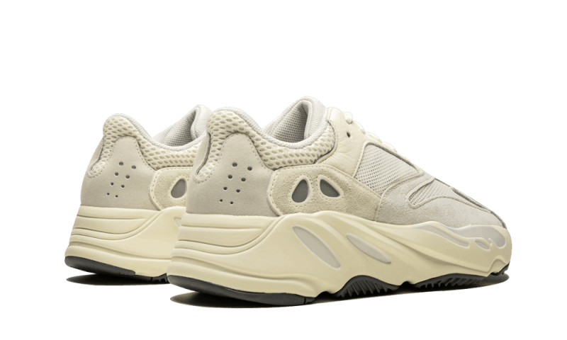 Yeezy 700 Analog All You Need, photo 3