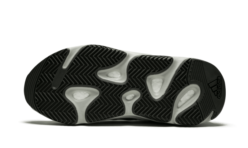 Yeezy 700 Salt All You Need, photo 4