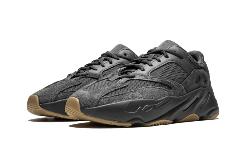Yeezy 700 Utility Black All You Need, photo 2